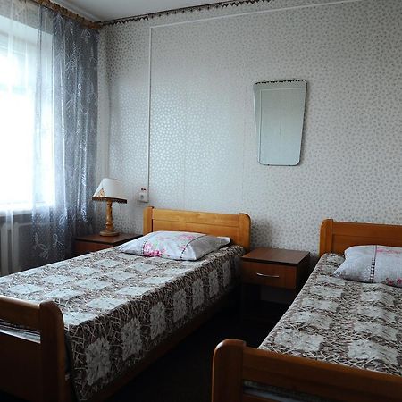 Circus Hotel Gomel Esterno foto