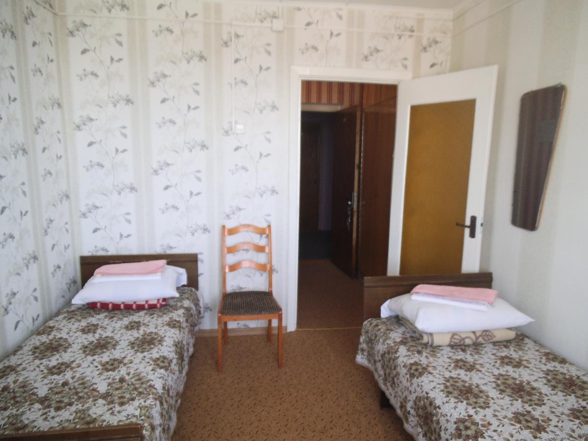 Circus Hotel Gomel Esterno foto