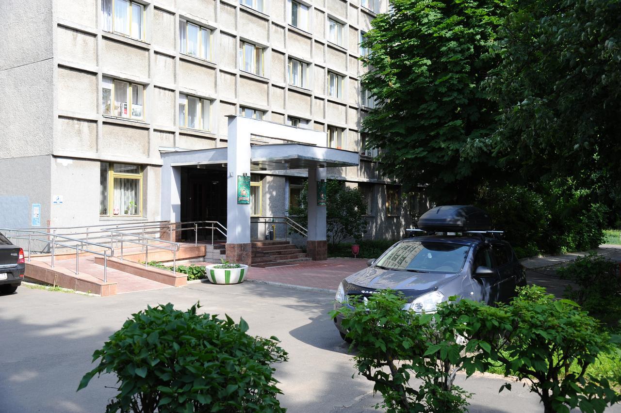 Circus Hotel Gomel Esterno foto